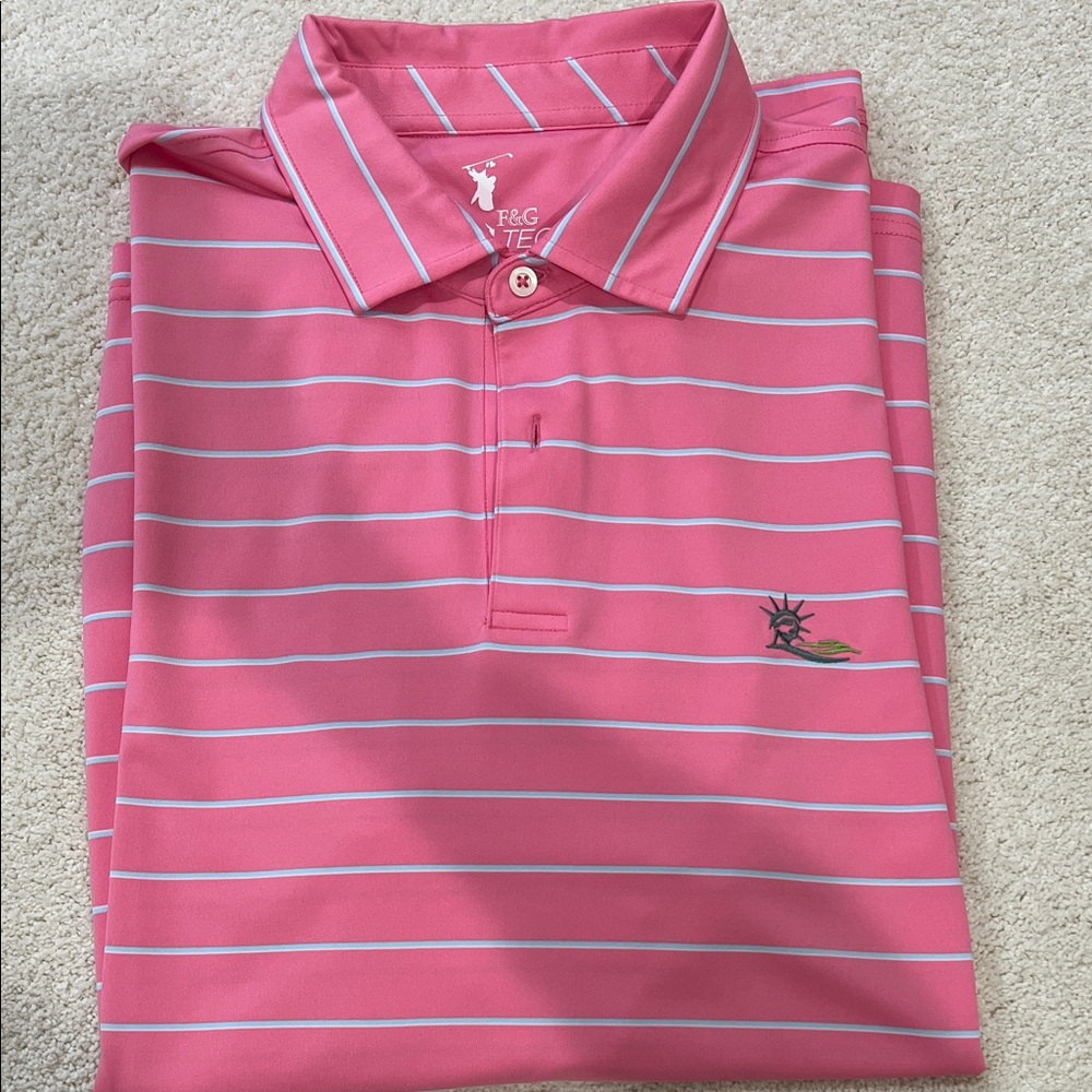 NWOT Men’s Pink Striped Golf Polo Shirt